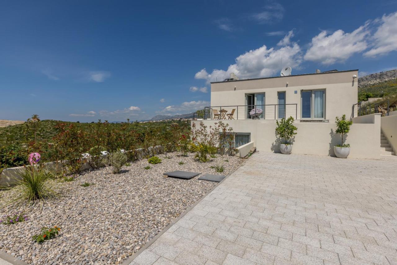 Villa Callista Žrnovnica Exterior foto